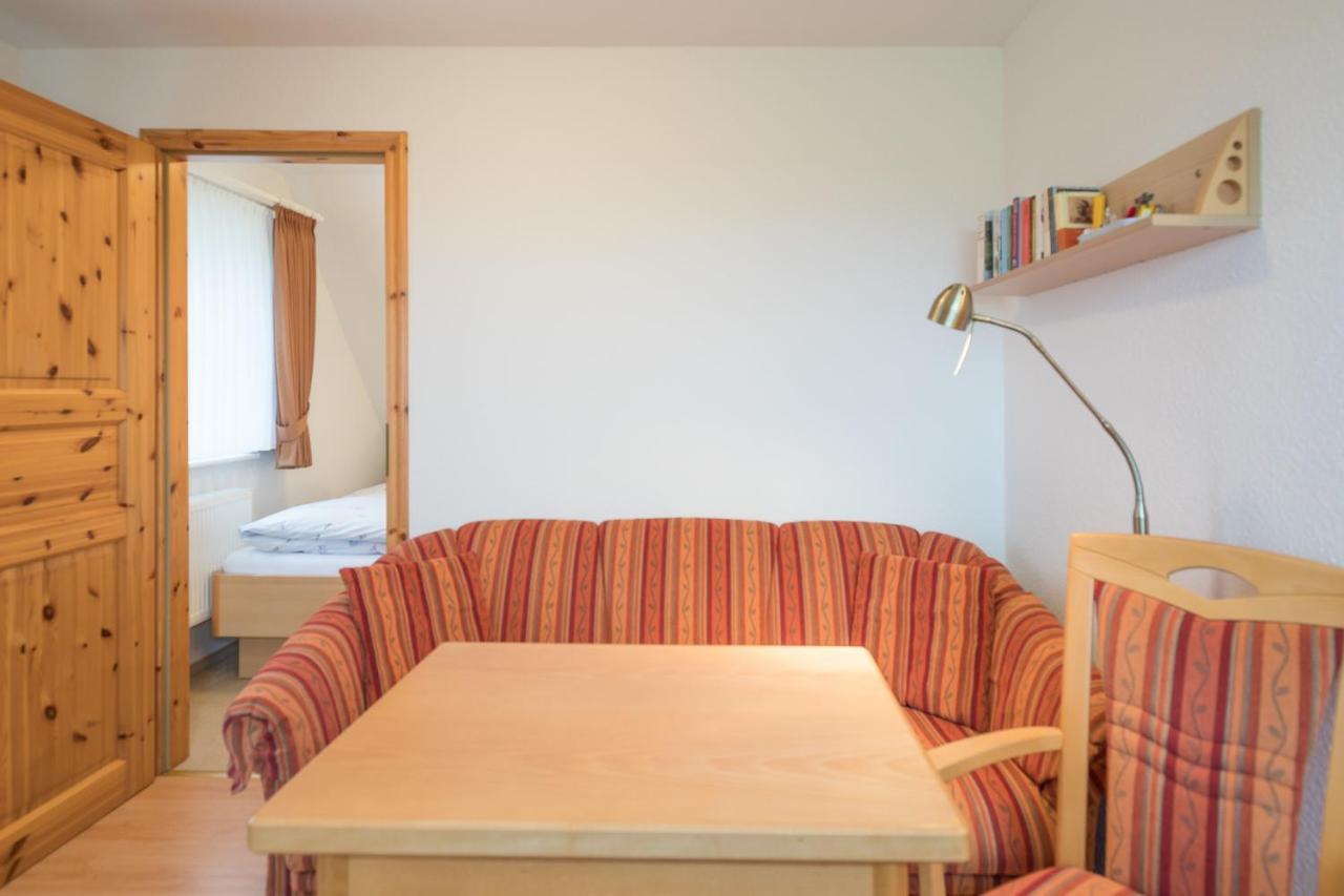 Direkt Am Deich - Ferienwohnung Oland Im Gaestehaus Am Badedeich Dagebüll المظهر الخارجي الصورة